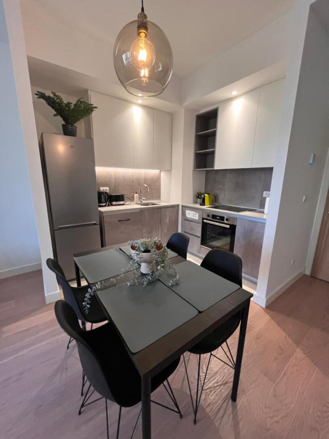 Zigzag Belgrade Waterfront - BW Aqua Apartment ภายนอก รูปภาพ